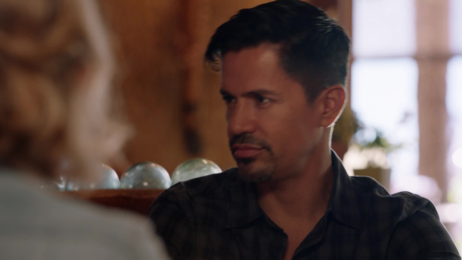 Magnum P I S03E07 16 2020 CZ dab 1080p Vrah na půlnoční hlídce mkv