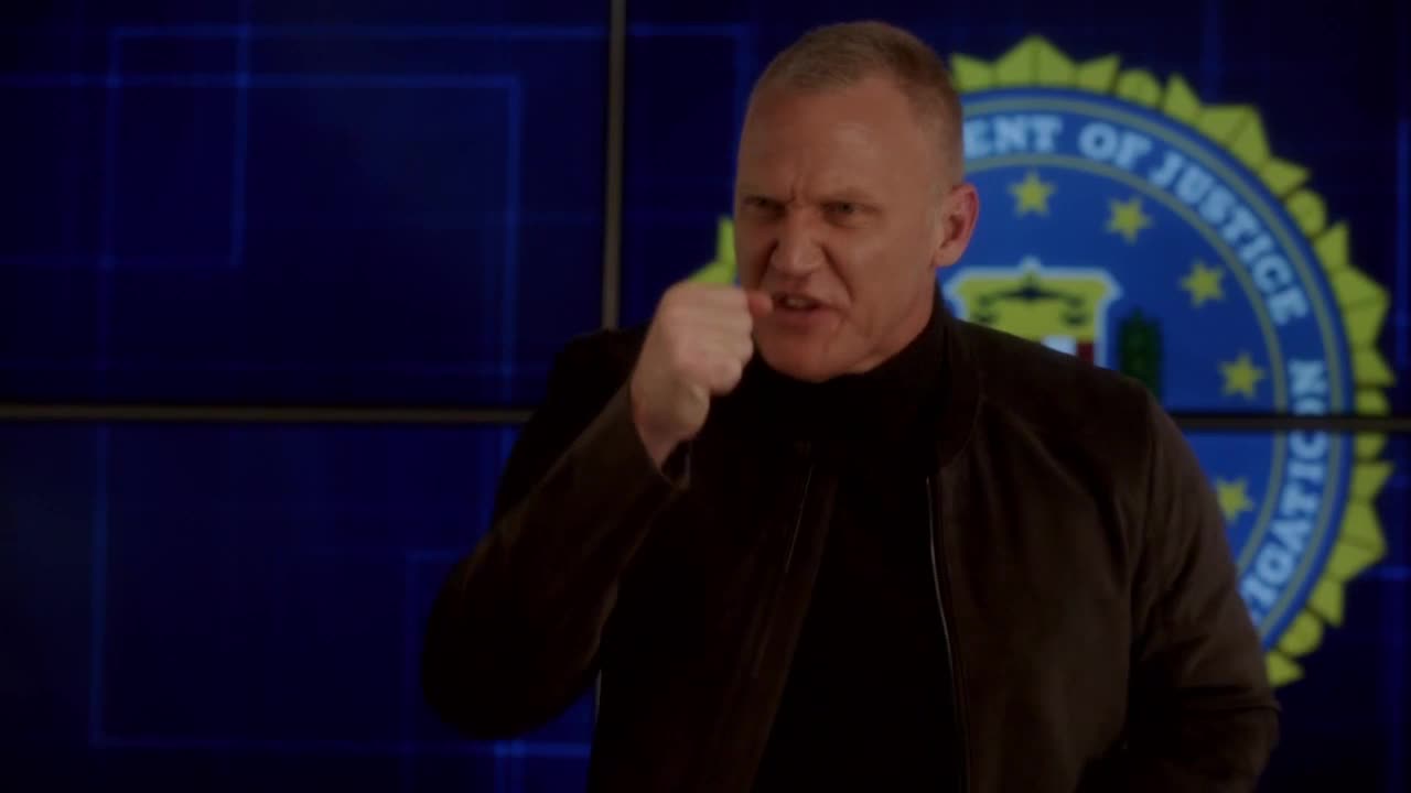 Všemocný S01E13 22 2015 CZ dab 720p Zastav mě, než Tě znovu obejmu mp4