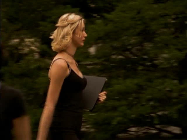 Lovci Pokladu S01E04 Den vlajek avi