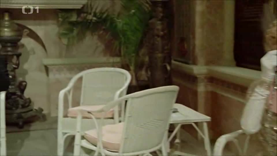 Vražda na Nilu (Peter Ustinov,Jane Birkin,Lois Chiles 1978 Krimi Drama Mysteriózní Thriller Bdrip 1080p ) Cz dabing avi