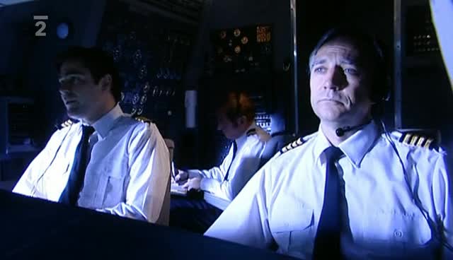 Mayday S02E06 Mlha na New Yorkem [Missing Over New York] (cz 368p) avi