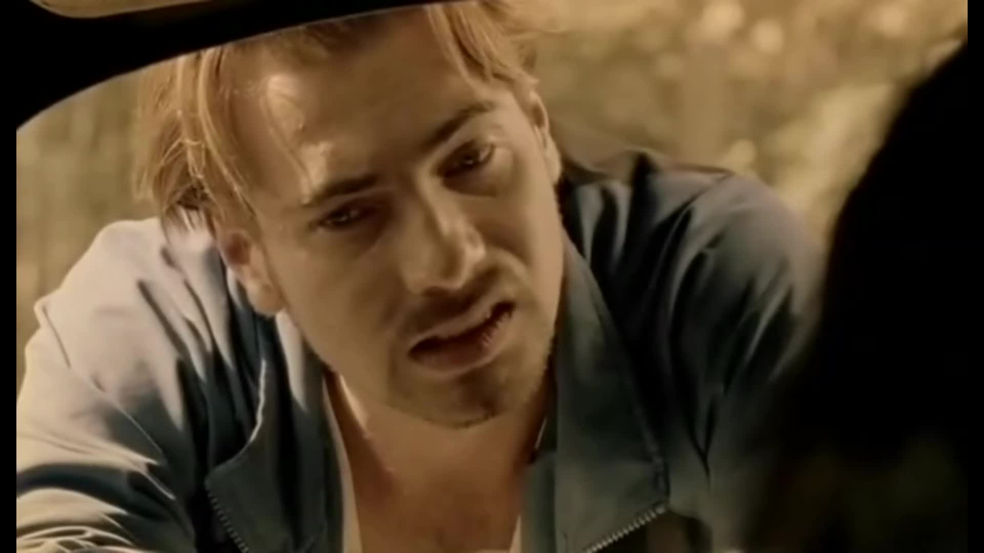 Nemrtví (Felicity Mason,Mungo McKay,Rob Jenkins 2003 Horor Sci Fi Dvdrip 1080p ) Cz dabing mkv