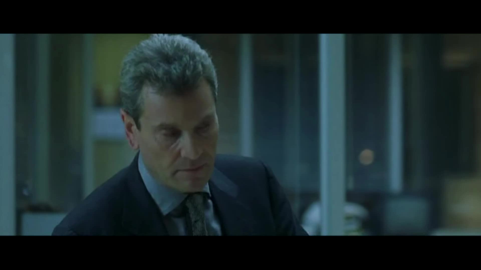 Zloděj životů (Angelina Jolie, Ethan Hawke, Tchéky Karyo 2004 Mysteriózní Thriller Krimi Dvdrip ) Cz dabing mkv
