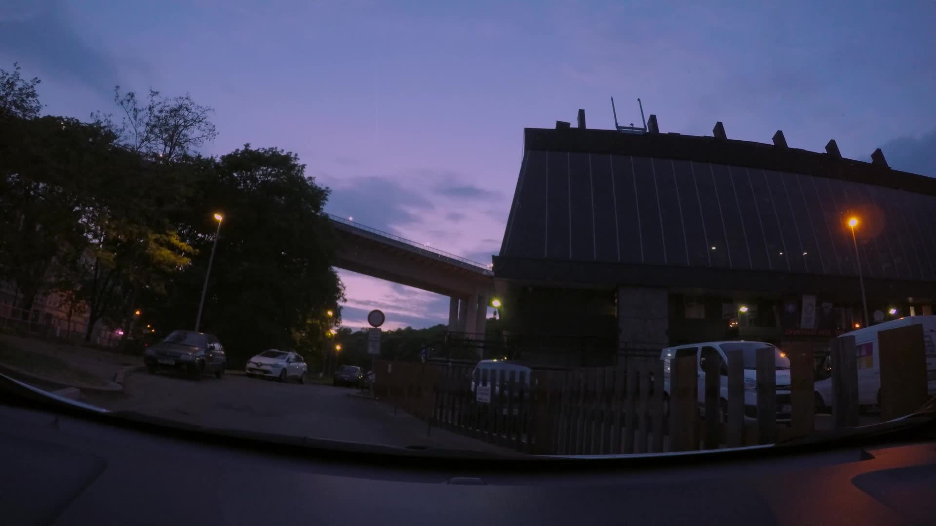 Ďáblova sbírka S01E03 07 2024 CZ dab 1080p 3 Ďáblova sbírka mp4