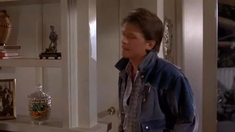 Návrat do budoucnosti l (Michael J Fox, Christopher Lloyd, Lea Thompson 1985 Dobrodružný Komedie Sci Fi Dvdrip 1080p ) Cz dabing mp4