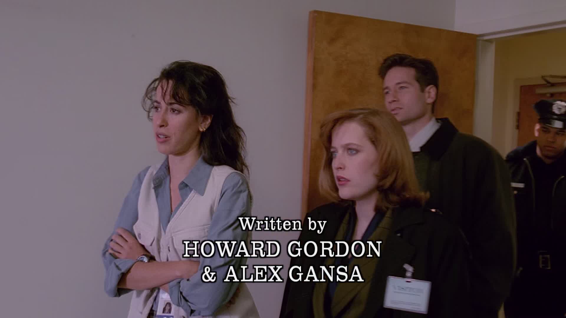 Akta X S01E22 24 1993 CZ dab Znovuzrozený mkv