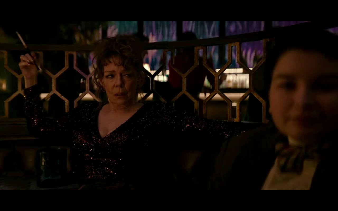 Tučňák Velká nebo malá věc (Colin Farrell, Cristin Milioti, Rhenzy Feliz 2024 Krimi Drama Bdrip 1080p ) Sk dabing avi