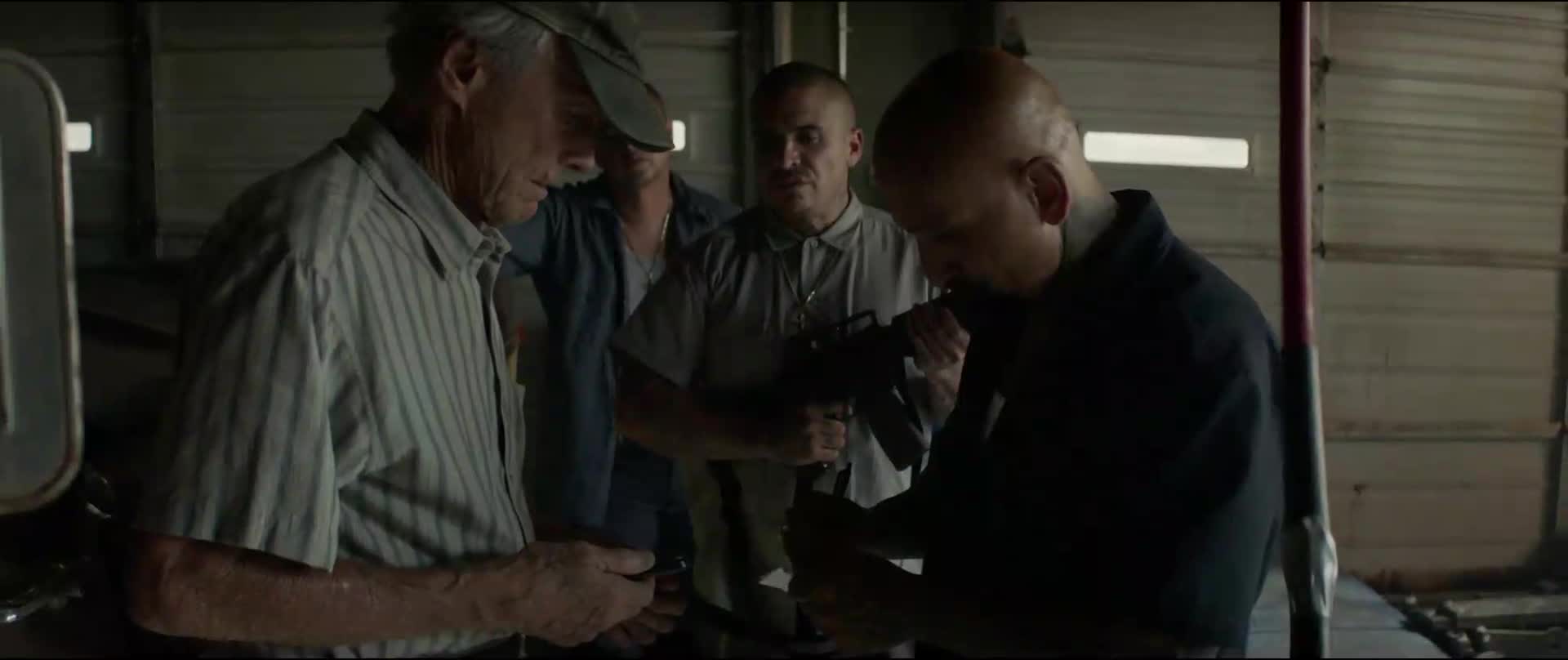 Pašerák (Clint Eastwood, Dianne Wiest, Alison Eastwood 2018 Krimi Drama Thriller Bdrip 1080p ) Cz dabing avi