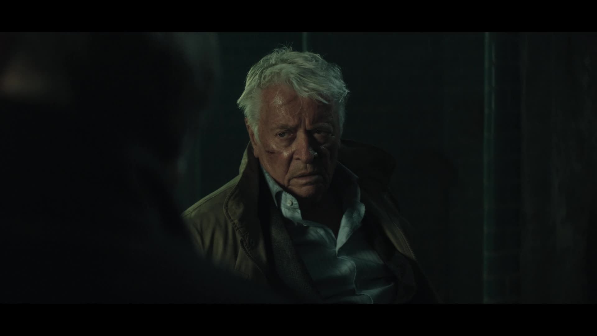 Unfamiliar S01E03 {2026} drama, thriller AAC 5 1 1080p CZ dabing mkv