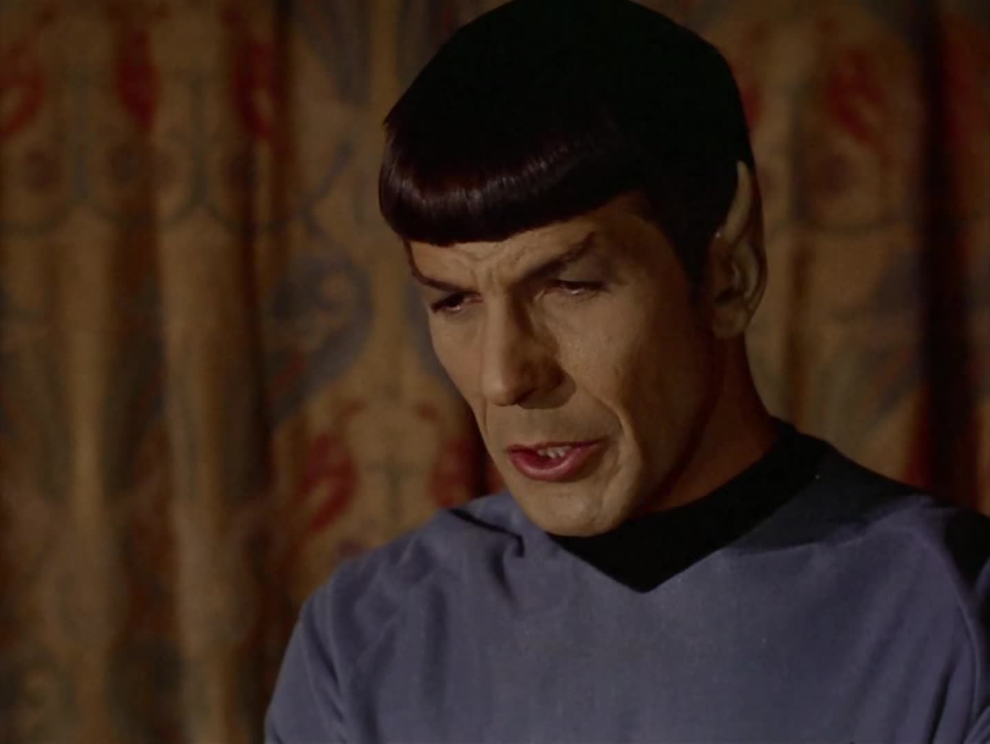 Startrek The Original Series S2E11 Páteční dítě Cz En (Fridays Child Cz En tit) mkv