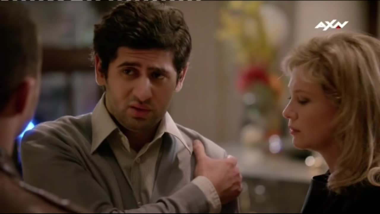 Policajtka Barbie S01E05 Čím kdo zachází, tím také schází CZ mkv