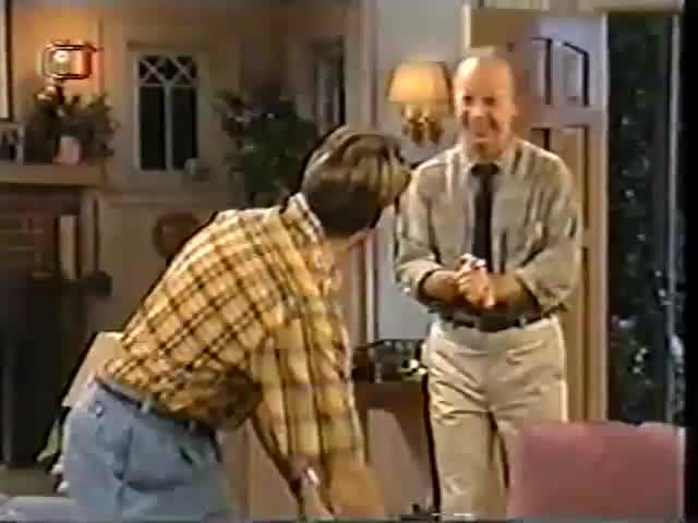 Alf S04e08 Blízké setkání prvního druhu mkv