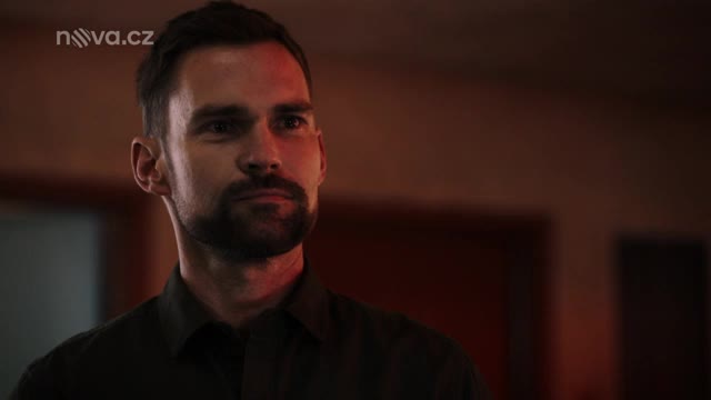 Smrtonosná zbraň S03E15 Špion, kterej mě miloval mp4