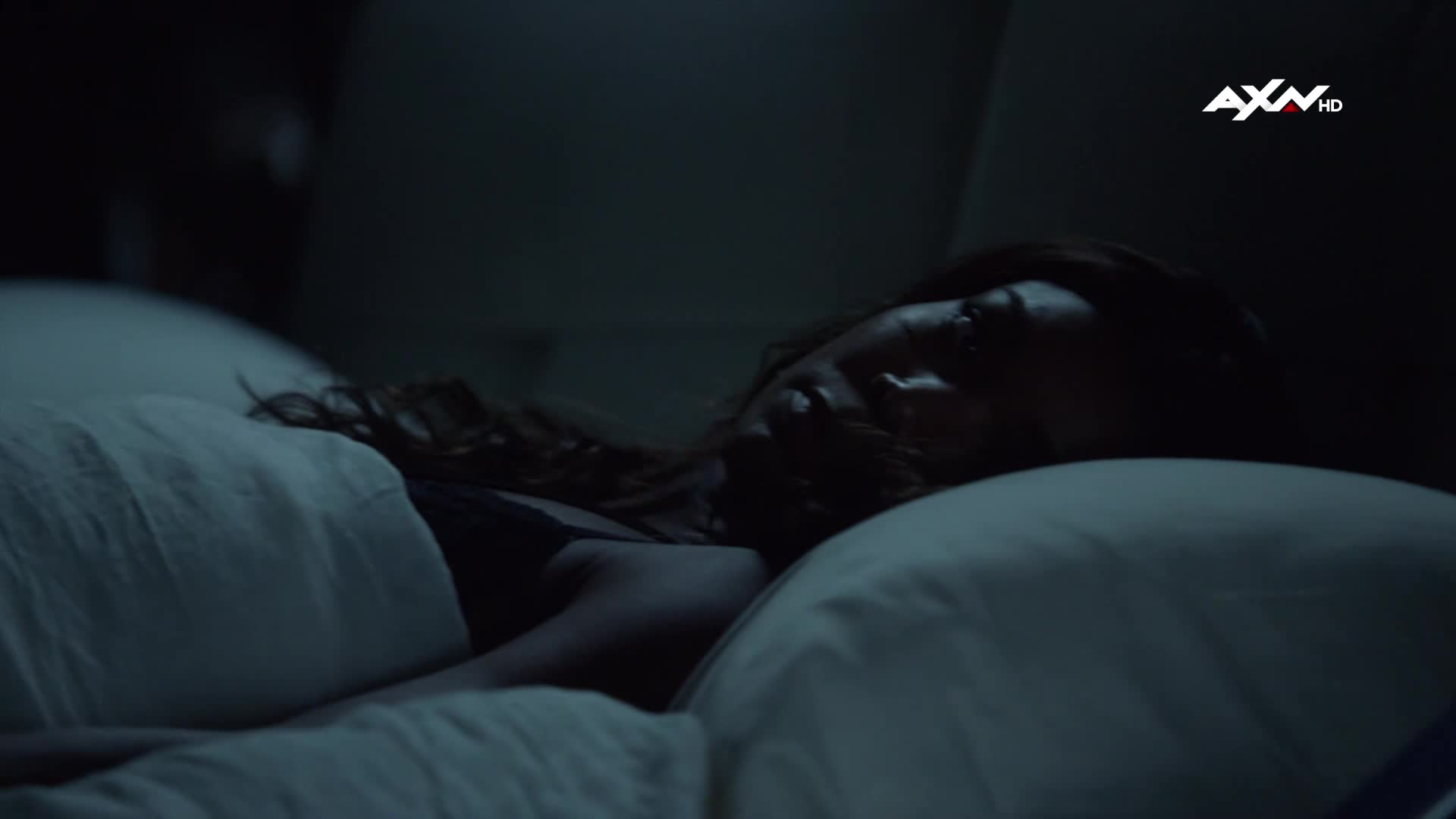 Policajtky z L A 01x04 Vzpomínky1080i H265 HDTV CZ mkv