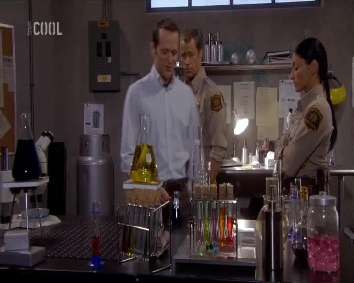 Heuréka město divů III S03E03 Umely sampion mp4