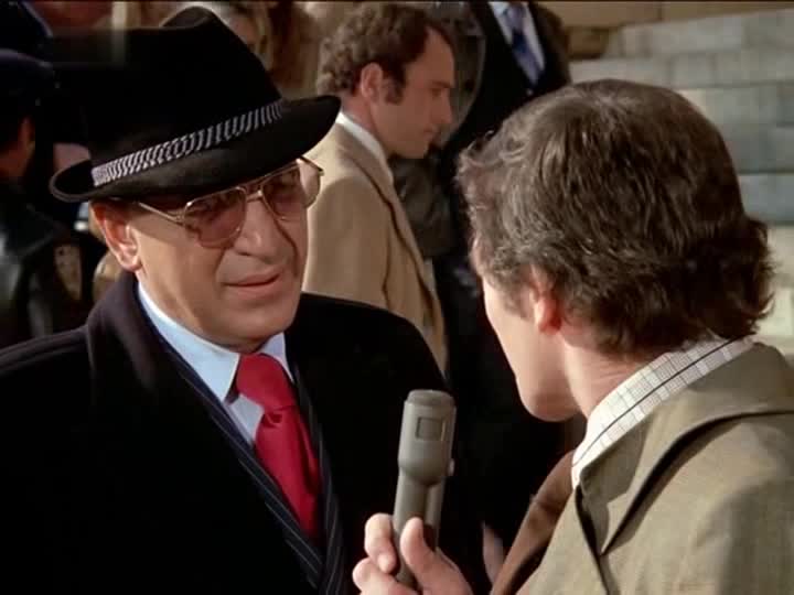 Kojak S01E14 Zemřeš dřív, než si to někdo uvědomí avi
