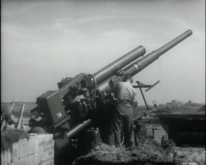 Války a zbraně 40 Protiletadlové zbraně avi