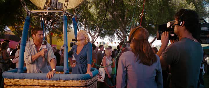Chceš mě, chci tě 2009 CZ BRRip sestřih Katherine Heigl a Gerard Butler.avi