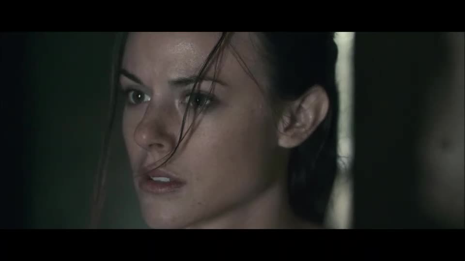 Plivu na váš hrob (Sarah Butler,Jeff Branson,Andrew Howard 2010 Krimi Horor Thriller Bdrip 1080p ) Cz dabing mp4