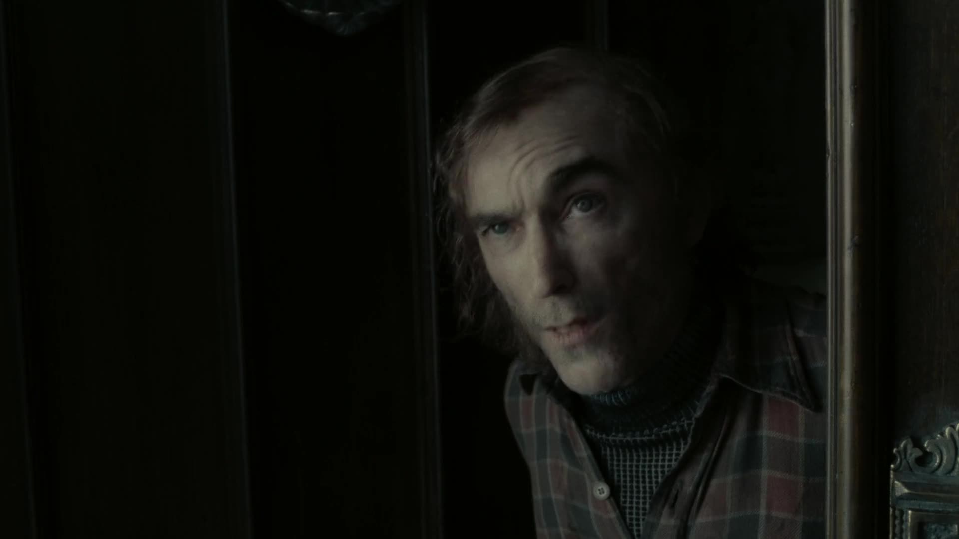 Dark Shadows 2012 1080p BluRay x264 YIFY mp4