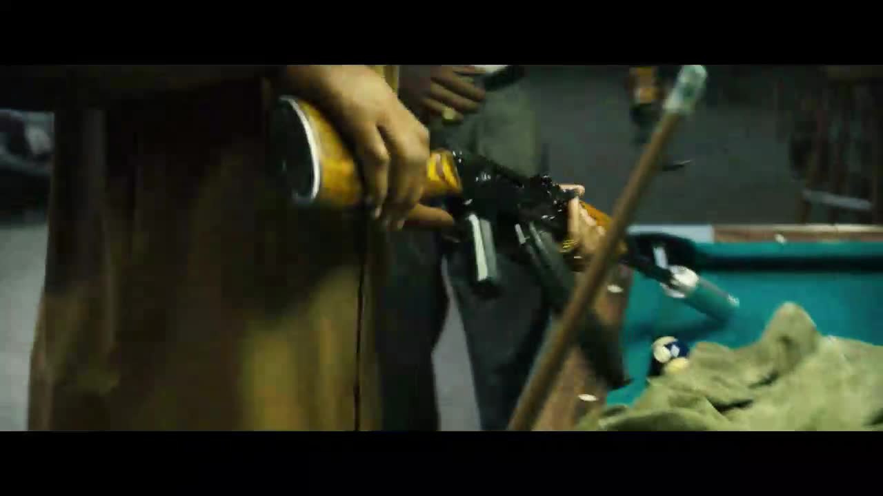 Mladý gangster (Matthew McConaughey,Jennifer Jason Leigh,Richie Merritt 2018 Dráma Krimi Bdrip 1080p ) Cz dabing+forced mkv