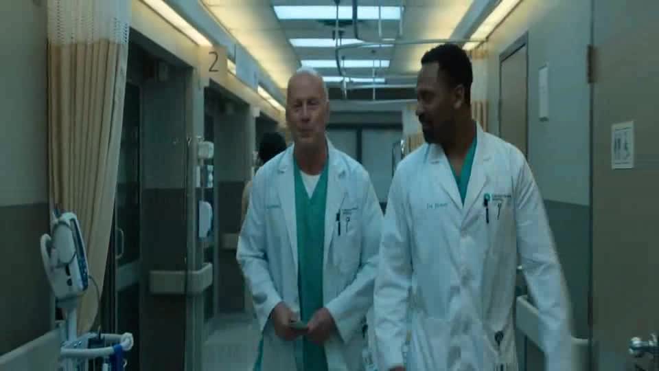 Přání smrti (Bruce Willis,Elisabeth Shue,Vincent D Onofrio 2018 Akční Thriller Krimi Thriller Bdrip 1080p ) Cz dabing avi