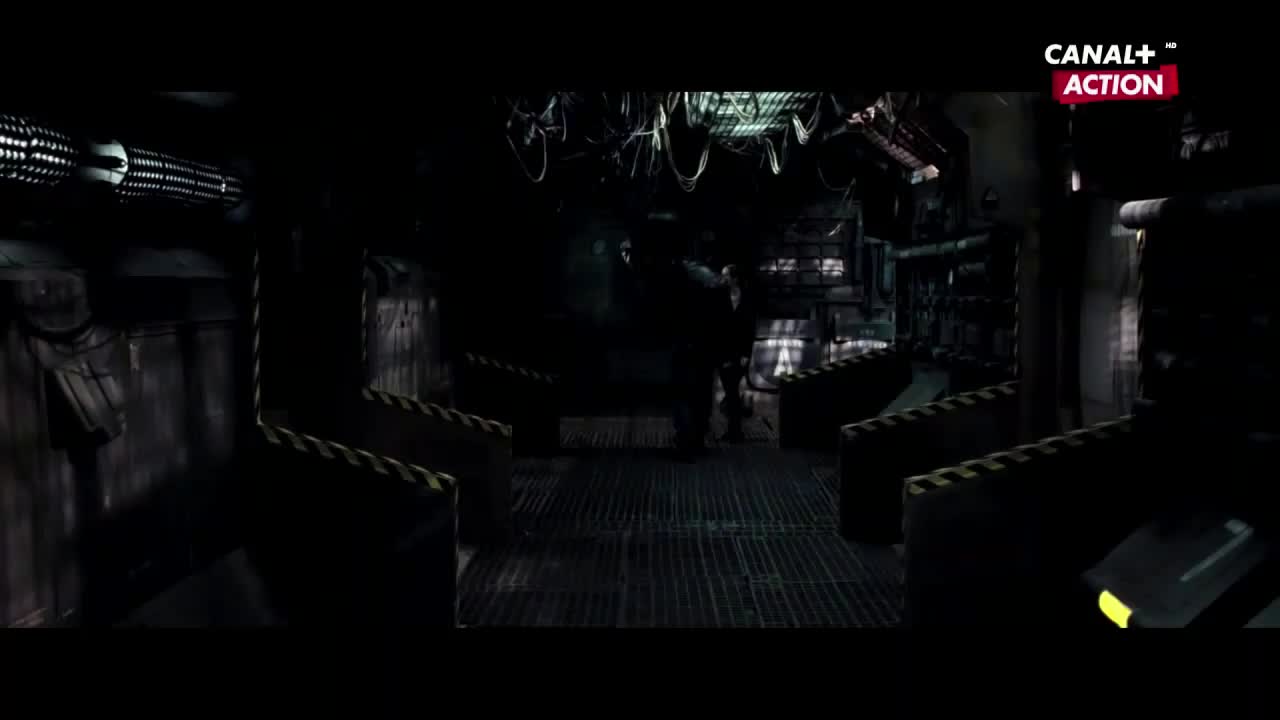 Vesmírný lov (Holt McCallany,Zulay Henao,Dave Sheridan 2018 Sci Fi Thriller HDtvrip 1080p ) Cz dabing avi