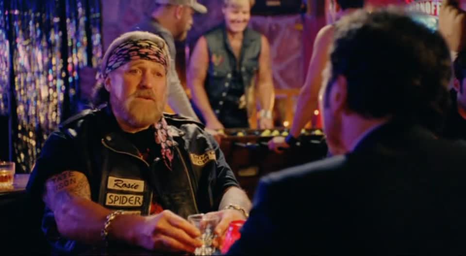 Ten Největší (Rob Schneider,David Carradine,Kevin Gage 2007 Komedie Akční Bdrip 1080p ) Cz dabing mp4
