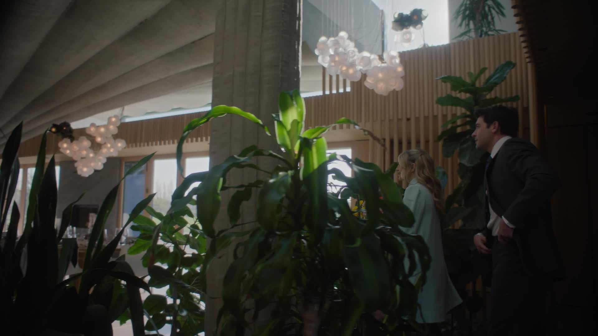 Happy Face S01E03 Stalo to za to 1080p SKST WEB DL DD+5 1 H 264 TreZzoR mkv