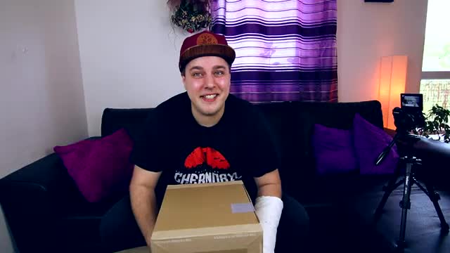 Nejlepší Dron Na Světě (Unboxing + Let) mp4