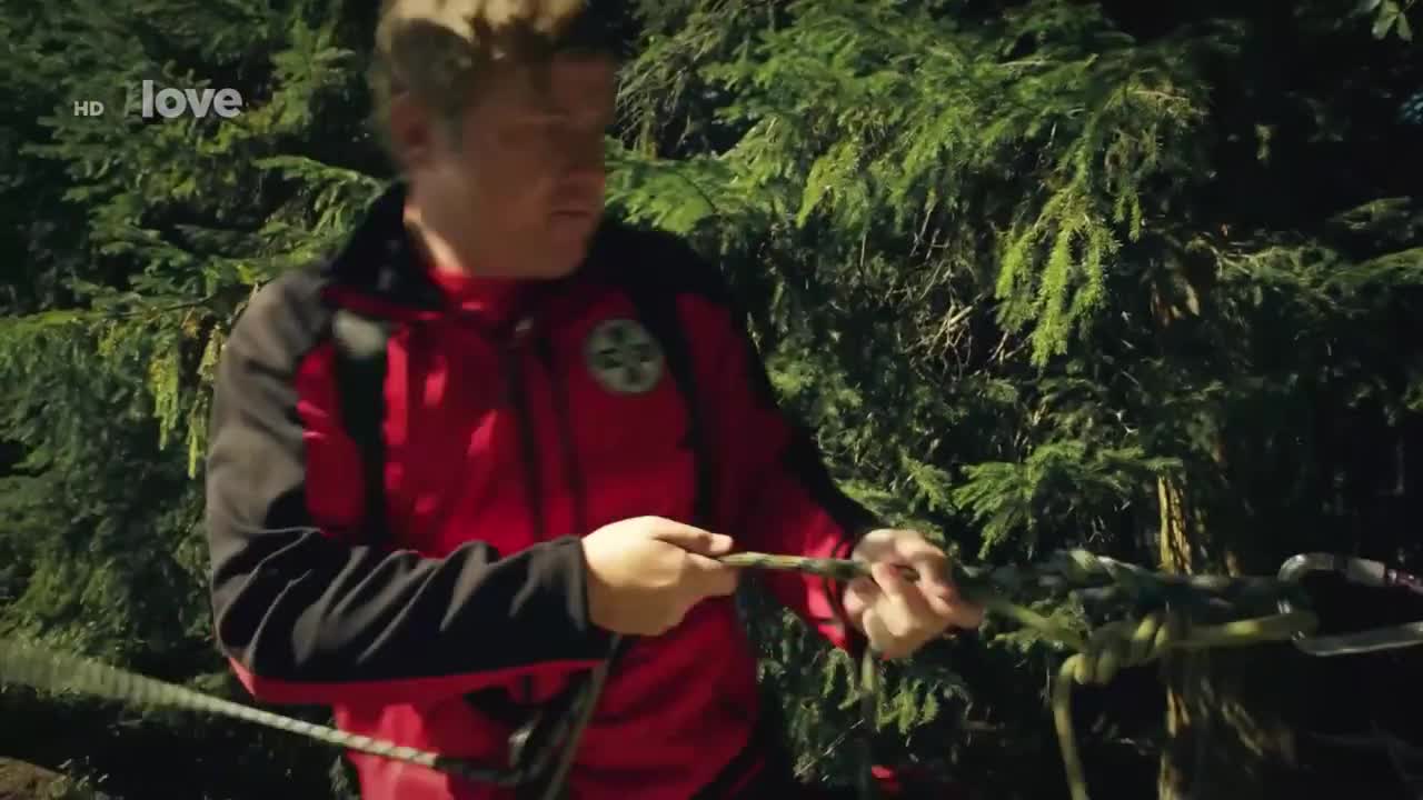 Záchranáři z hor 03×01 Zlatá horečka 1 část mp4