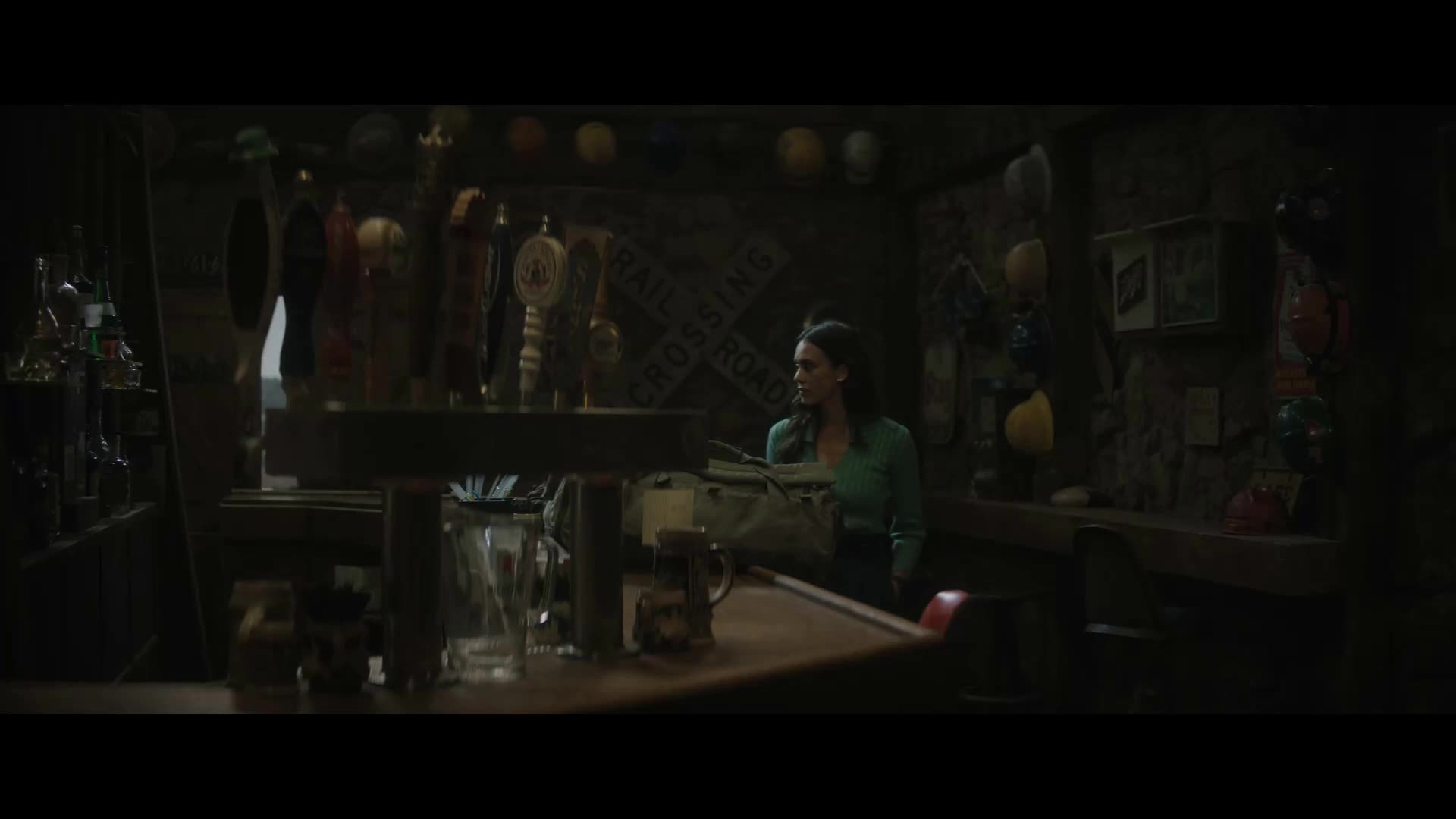 Tvrdá odplata (Jessica Alba, Mark Webber, Anthony Michael Hall 2024 Akční Thriller Bdrip 1080p ) Cz dabing+cz forced mp4