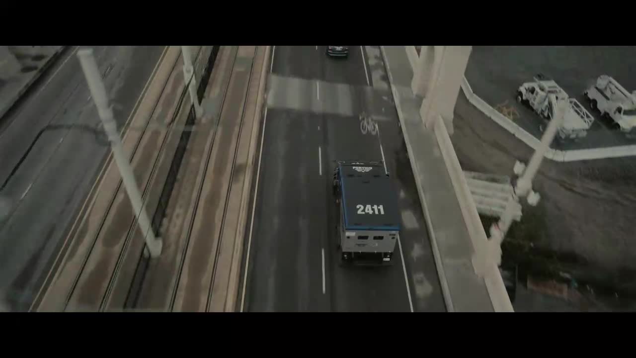 Rozhněvaný muž (Jason Statham,Holt McCallany,Josh Hartnett 2021 Akční Krimi Thriller Drama Bdrip 1080p ) Cz dabing mp4