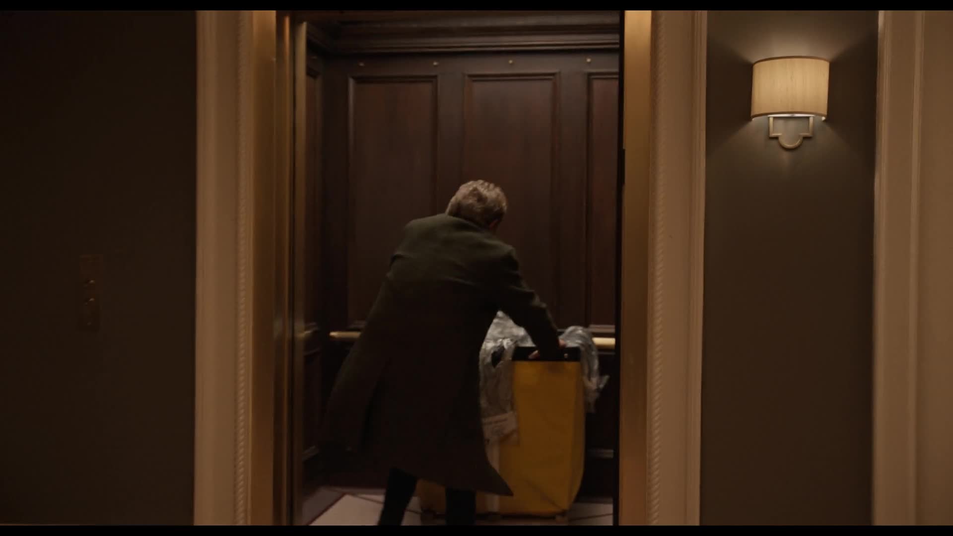 Only Murders in the Building 2025 S05E03 [ENG1080p] mp4