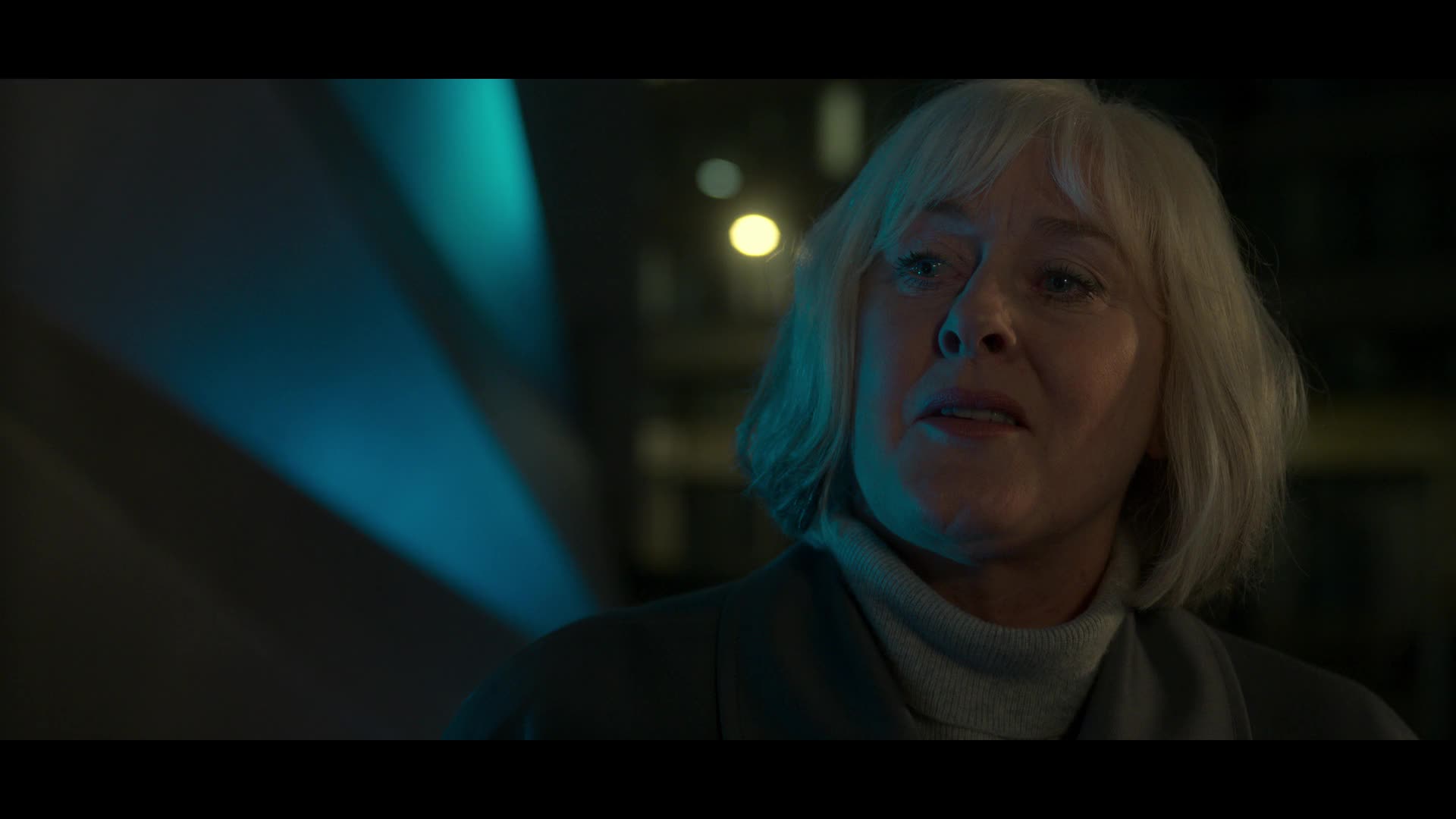 Černá holubice S01E02 Malá černá holubice (2024) akční mysteriózní thriller czdab mkv