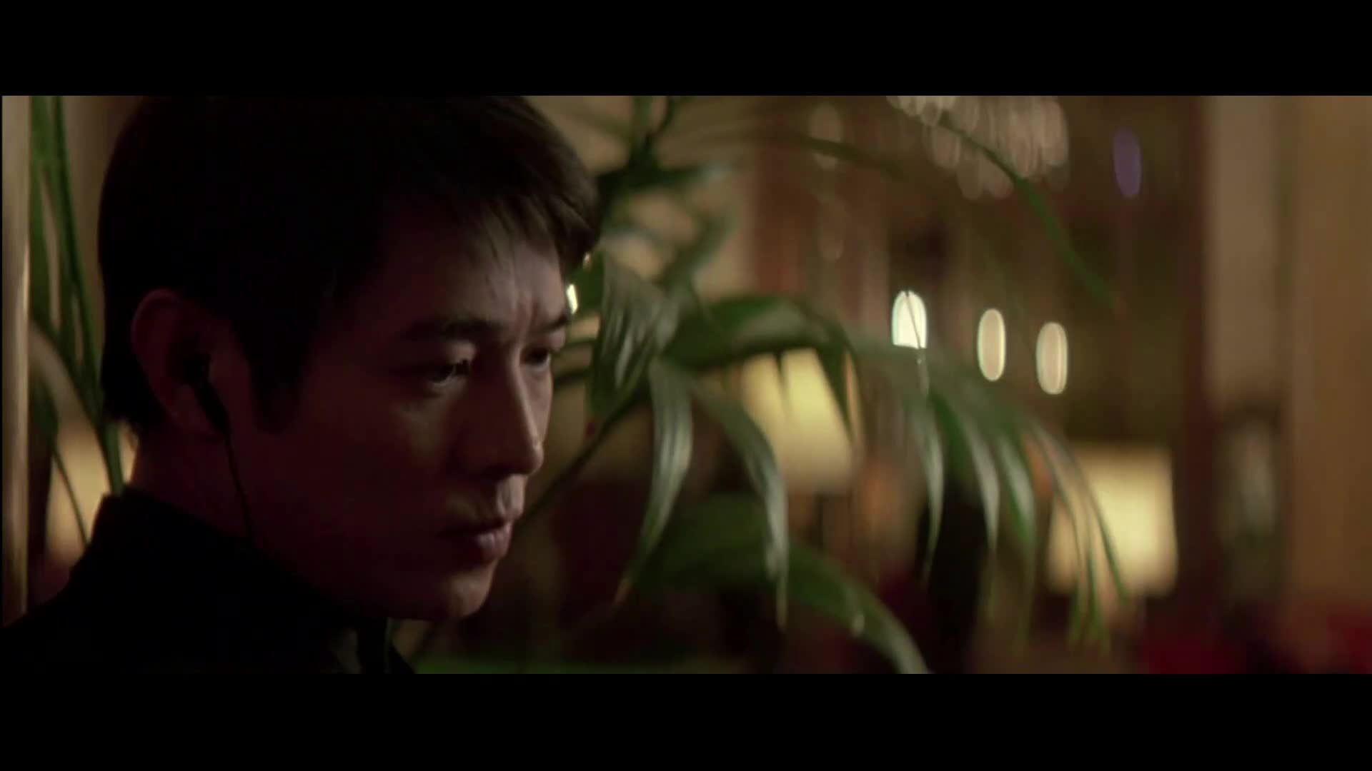 Polibek draka (Jet Li,Bridget Fonda,Tchéky Karyo 2001 Akční Krimi Drama Thriller Bdrip 1080p ) Cz+Sk dabing+Cz titulky avi