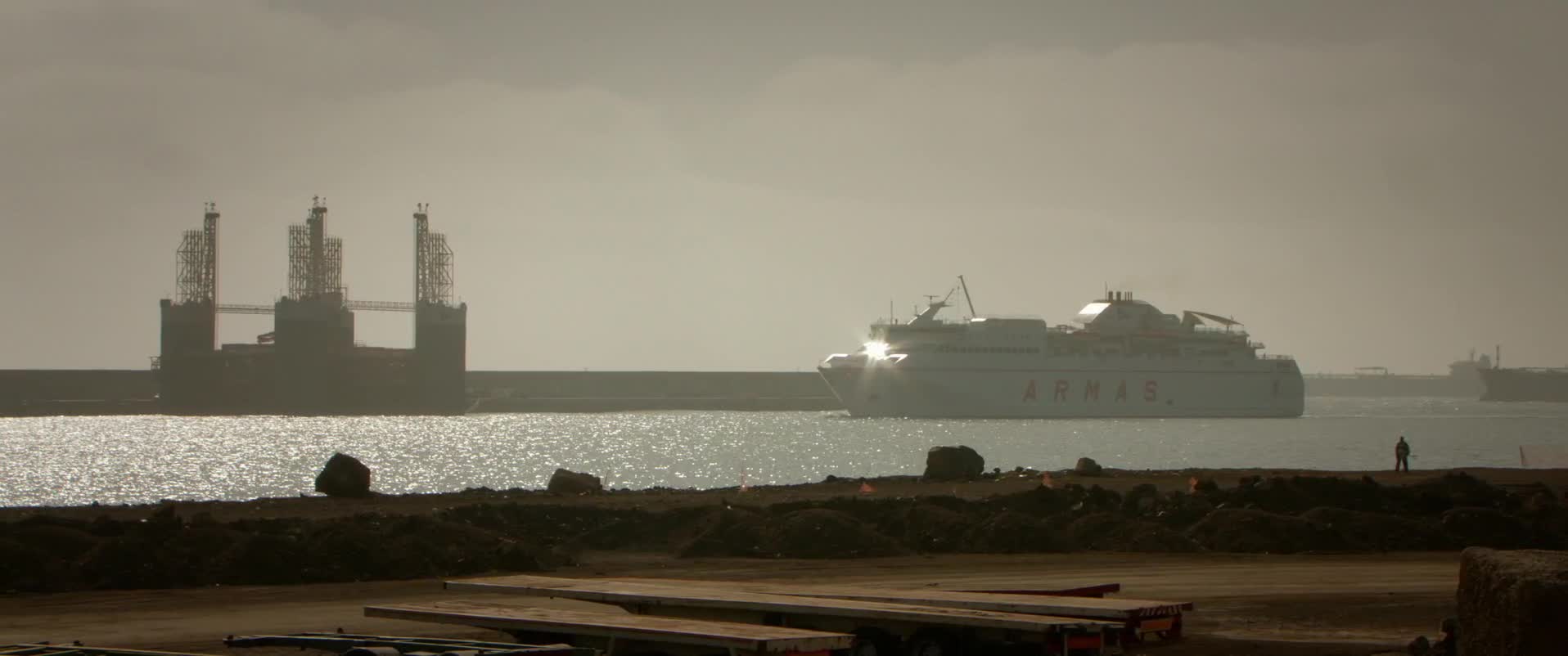 Gangster Ka Afričan 2015 CZ dab 1080p mkv