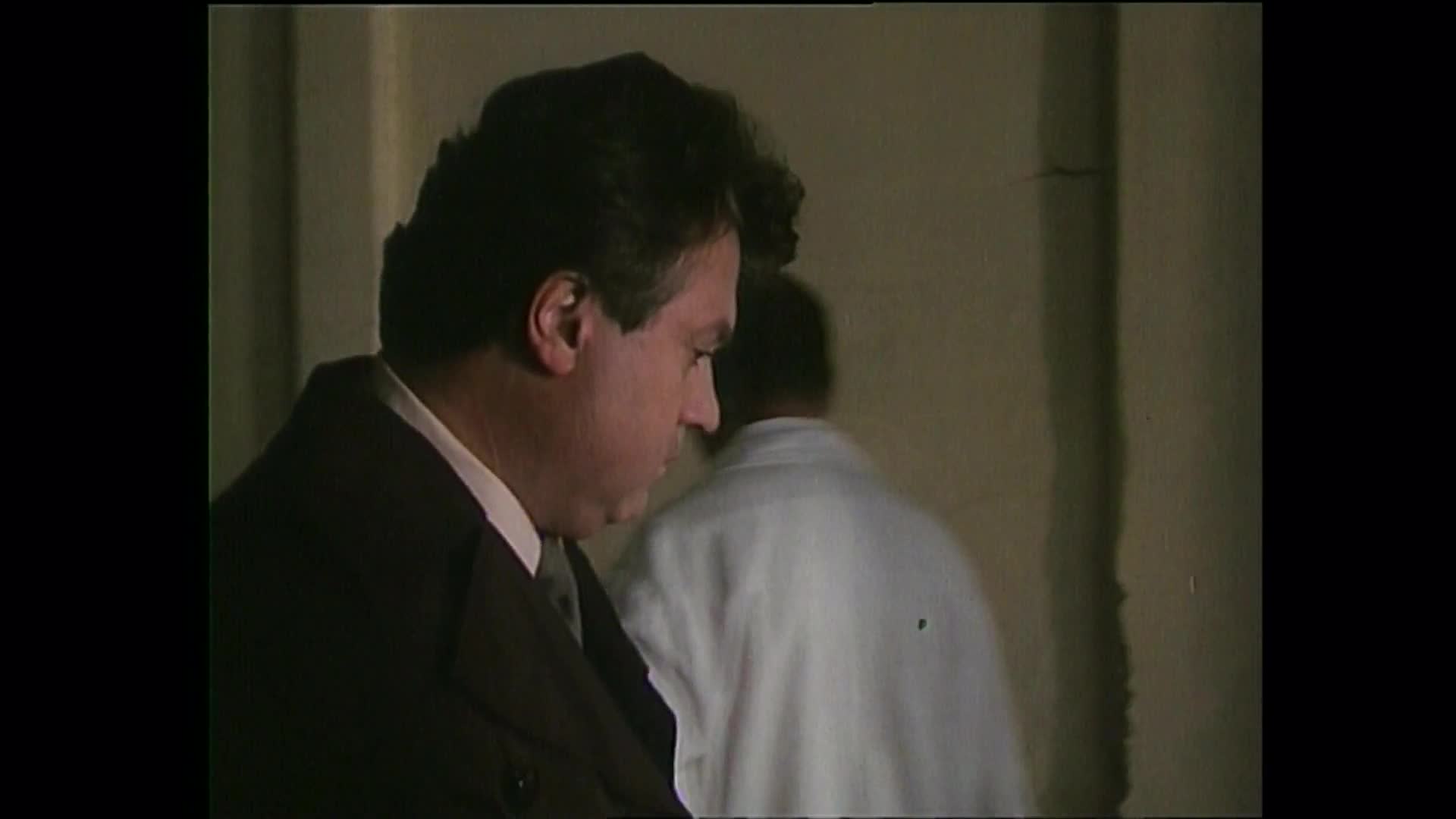 Radikální řez 1983 CZ dab 1080p mp4