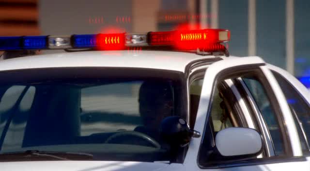 Kriminálka Miami 08x21 Ukradené diamanty avi