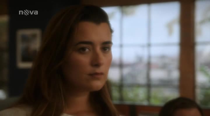 NCIS S09E22 Hrátky s ohněm avi