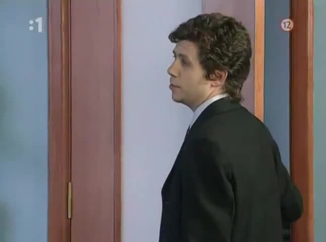 Žena na úteku Kachorra SK 999 Bruno (Pablo Rago) Kachorra (Natalia Oreiro) romantické scény sestřih.avi