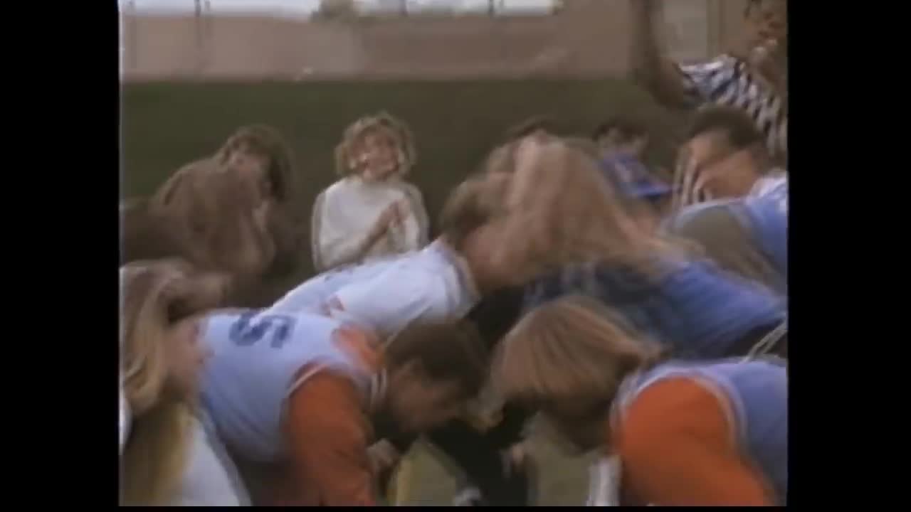 Dream Machine (1991) compilation Barry Davis (Corey Haim), Robin Marchbanks (Brittney Lewis) 1983 Porsche 911 SC Cabrio.mp4