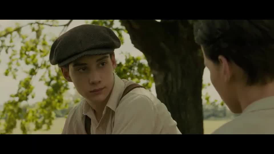 Nezlomný (Jack O Connell,Domhnall Gleeson 2014 Válečný Životopisný Sportovní Drama 1080p ) en+SK+CZ dabing mp4