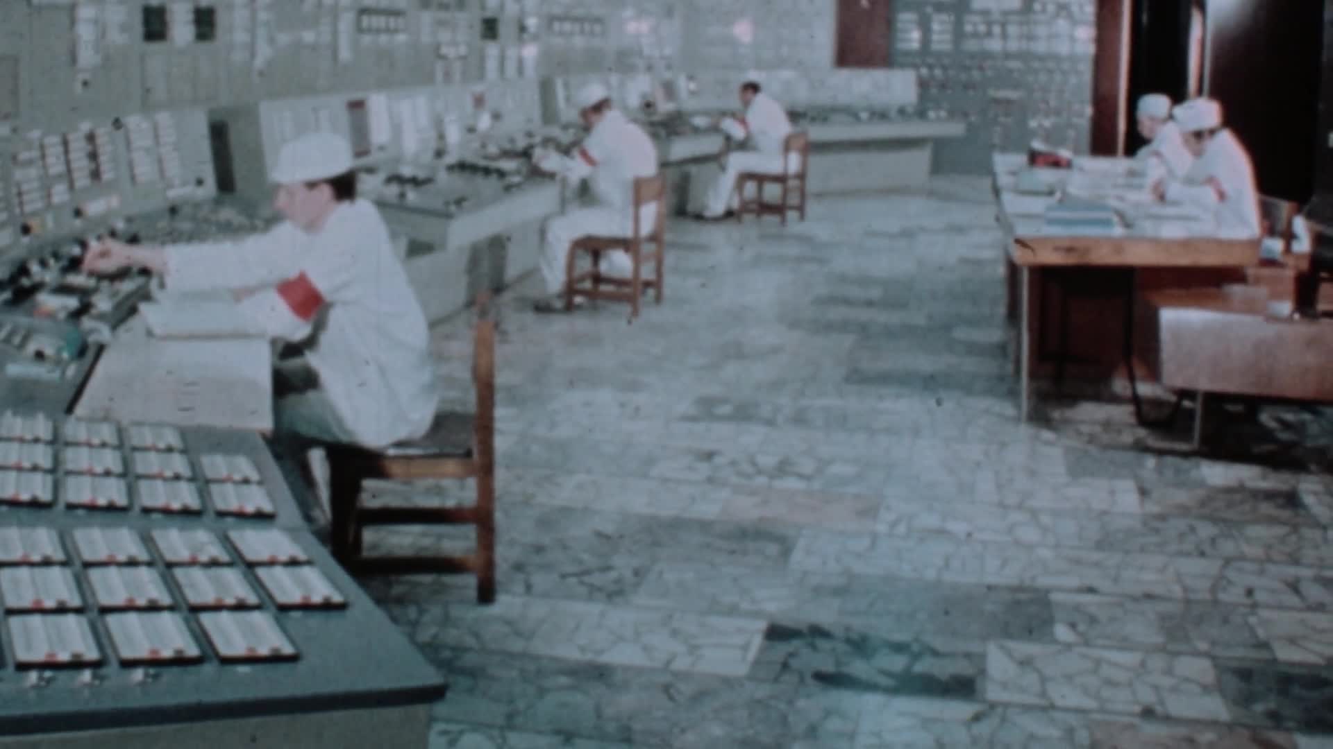 Černobyl: Utopie v plamenech S01E02 Havárie mkv