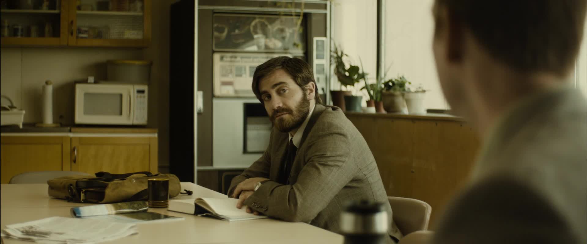 Nepřítel (Jake Gyllenhaal,Mélanie Laurent,Sarah Gadon 2013 Mysteriózní Drama Psychologický Thriller Bdrip 1080p ) Cz dabing mkv