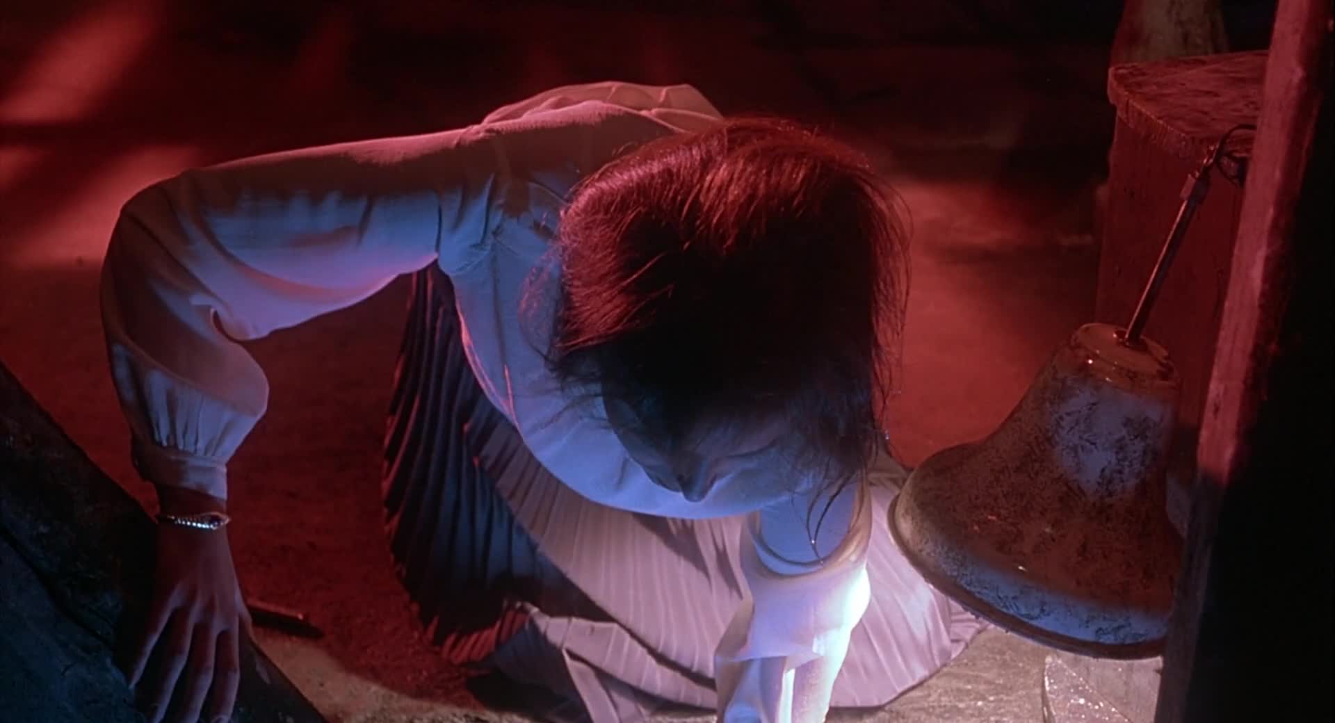 Trojice smrti Inferno (Leigh McCloskey,Irene Miracle,Eleonora Giorgi 1980 Horor Bdrip 1080p ) en Cz dabing eng+cz ttl mkv