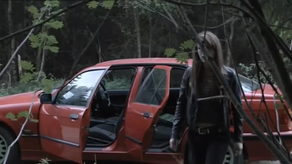 Uvězněna s monstrem (David Bowen,Jace Desay,Nathan Doyle 2010 Horor Thriller Bdrip 1080p ) Cz dabing mp4