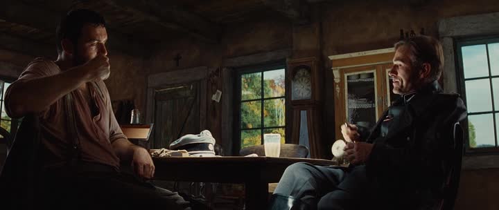 Hanebný pancharti (Brad Pitt,Mélanie Laurent,Christoph Waltz 2009 Drama Dobrodružný Válečný Bdrip 1080p ) Cz dabing mkv