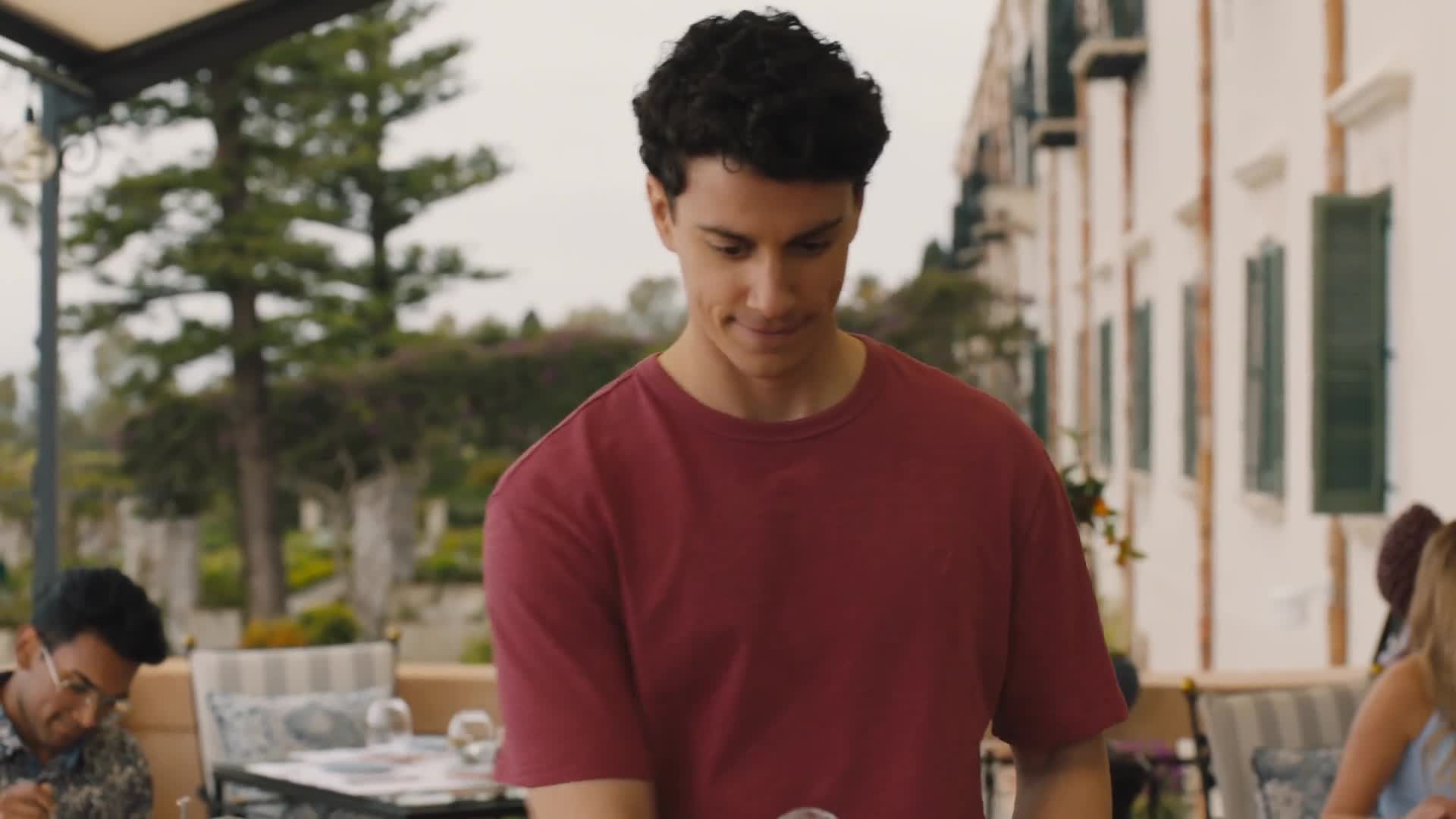 Bílý lotos S02E04 In the Sandbox (2022) komedie drama czdab mp4