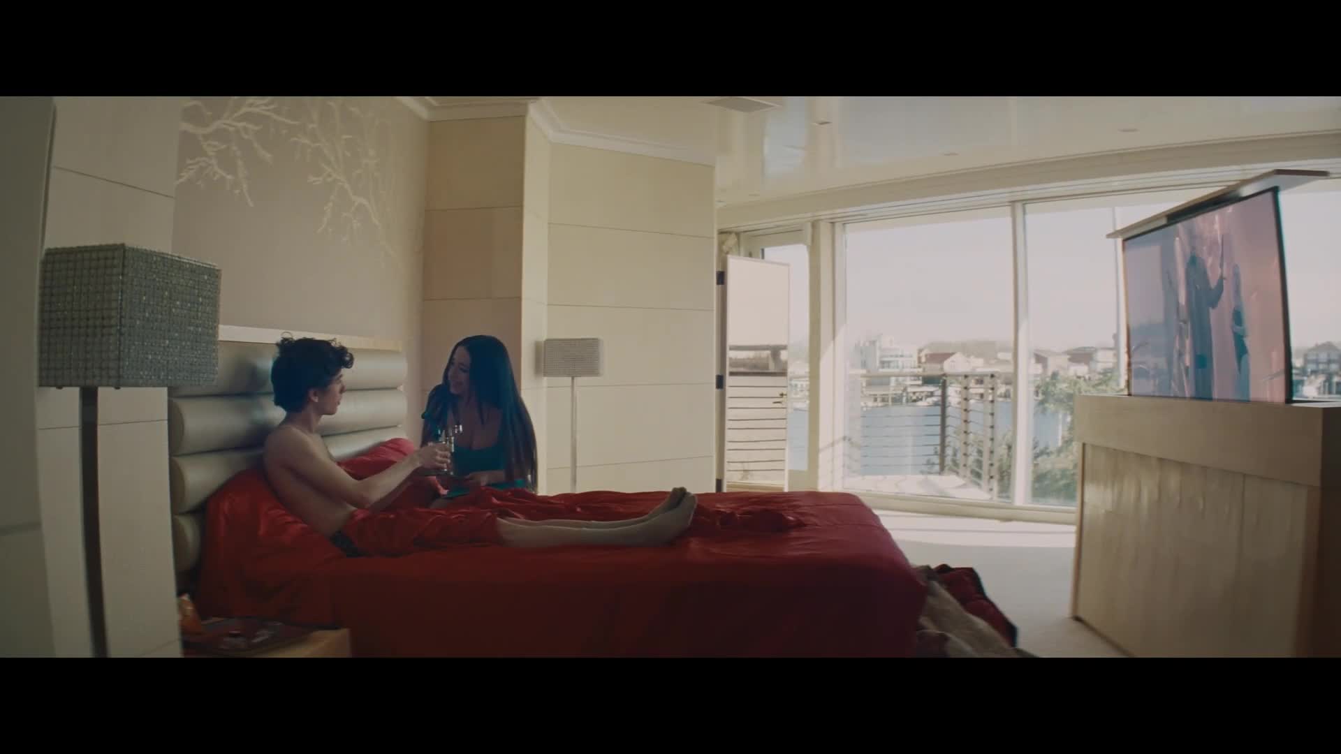 Anora {2024} komedie, drama, AAC 5 1 1080p CZ dabing mkv